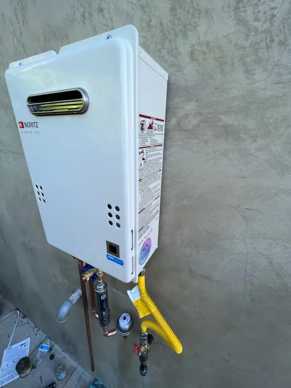 Tankless water heater installation for Waianae homes